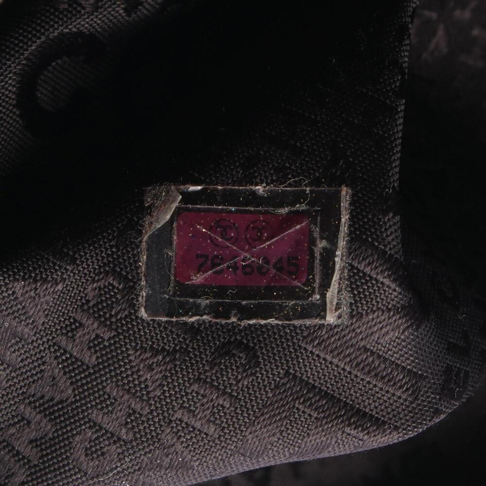 CHANEL Black Lambskin Leather Tote Bag - Picture 5 of 10